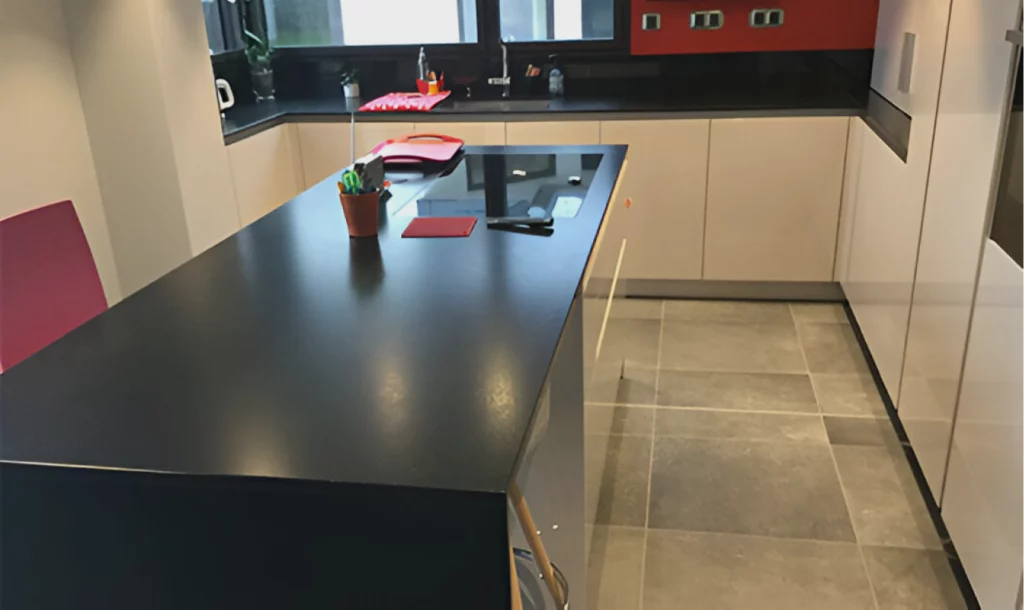 Heriveau Carrelage Carreleur A Larchamp En Mayenne 53 Cuisine Realisation 1