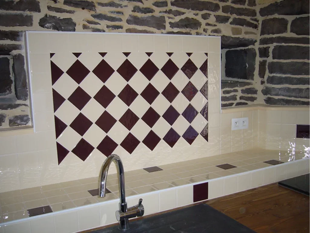 Heriveau Carrelage Carreleur A Larchamp En Mayenne 53 Cuisine Realisation 4